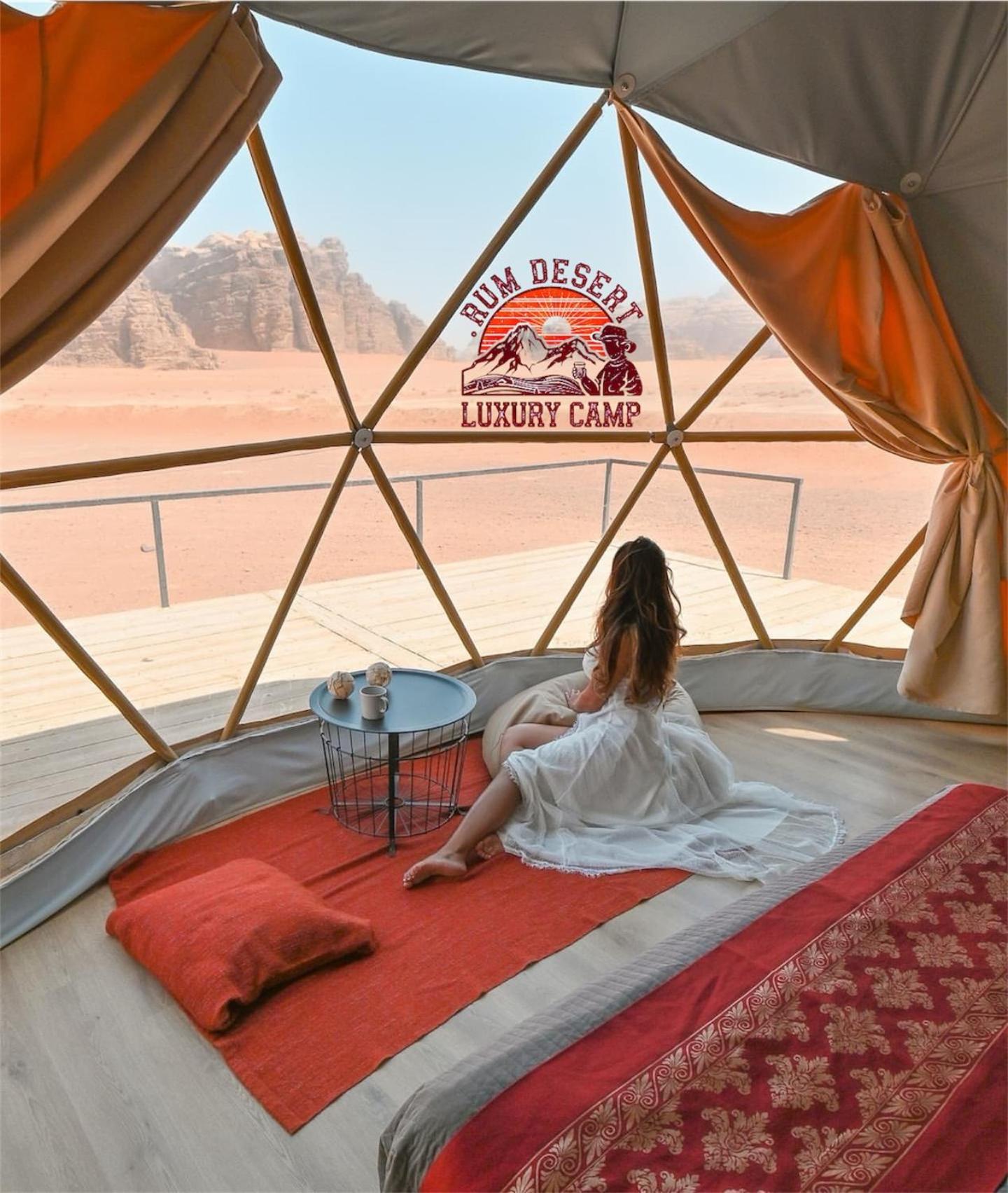 Rum Desert Luxury Camp & Bubble Room Wadi Rum Exteriör bild